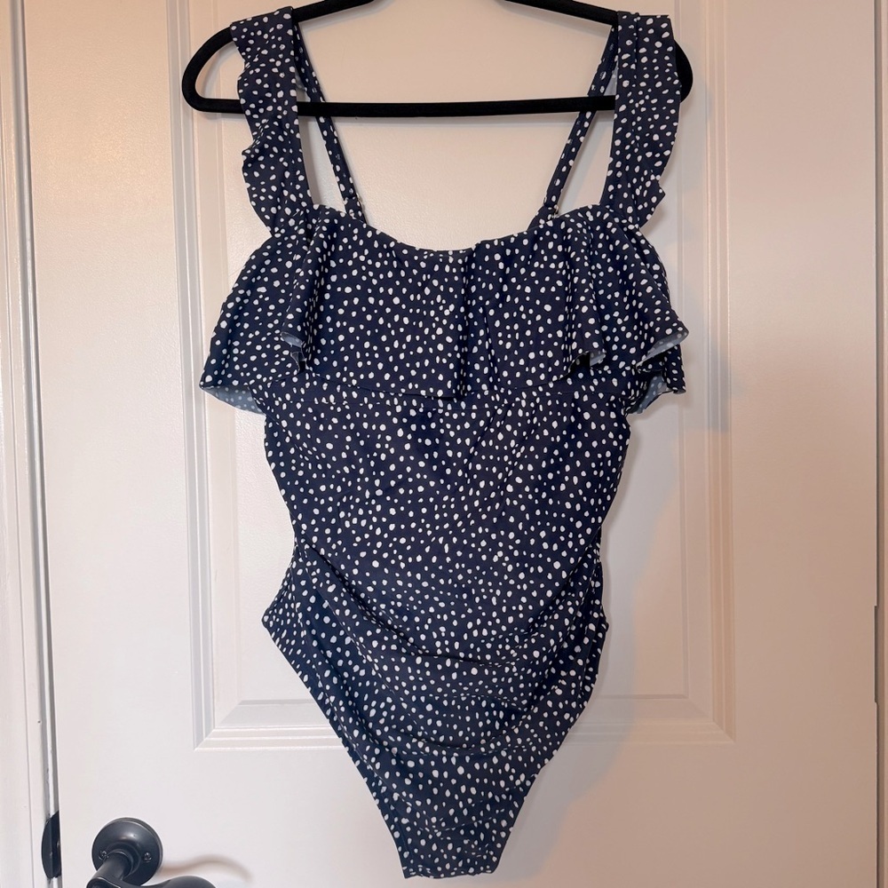 NWOT Kona Sol New Women’s Navy Polka Dot One-Piece Ruffle Size 16 Swimsuit